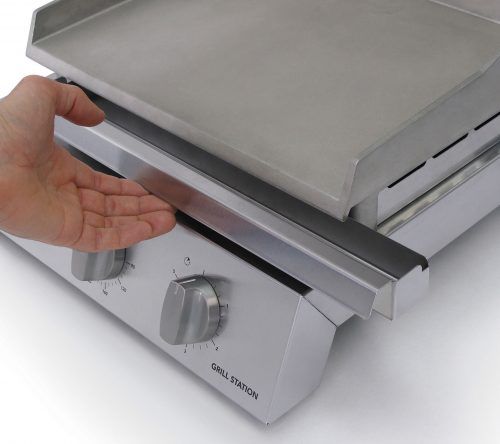 removable grease tray 500x444 1