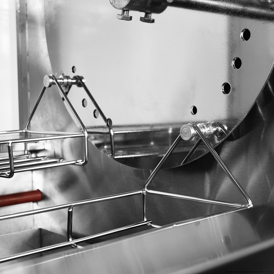 Benchstar Compact Heavy Duty Basket Rotisserie Fits 8-12 Birds YXD-266E 11 Benchstar Compact Heavy Duty Basket Rotisserie Fits 8-12 Birds YXD-266E - Image 11